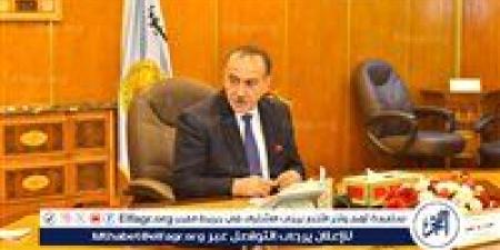 استمرار أعمال تطهير الترع والمصارف ورفع المخلفات بمحافظة أسيوط - هرم مصر