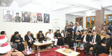 محافظ الدقهلية يشارك الأقباط الاحتفال بعيد تدشين دير مارجرجس الروماني بميت دمسيس - هرم مصر