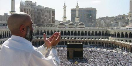 إقبال كبير على عمرة المولد النبوي.. تعرف على متوسط الأسعار هذا العام - هرم مصر
