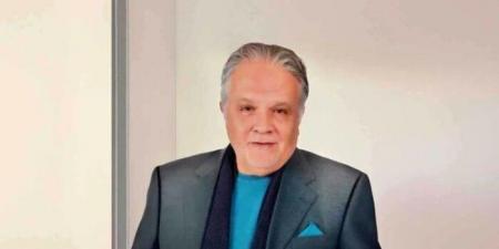 «أبرزهم أشرف زكي ومجدى أبو عميرة».. نجوم الفن في عزاء المنتج طارق صيام - هرم مصر