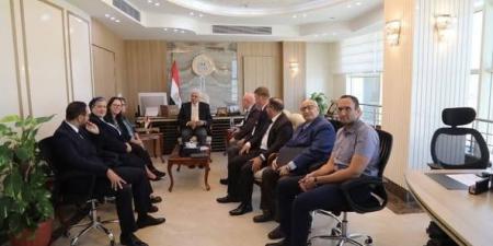 وزير التعليم العالي يستعرض سبل التعاون مع جامعتي «أدنبرة نابيير وكوين مارجريت» - هرم مصر