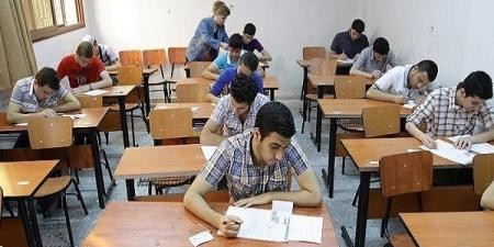 المهنيون على خط الإنتاج| مدارس جديدة لصناعة جيل من العمالة المُدربة بقانون التعليم الجديد - هرم مصر