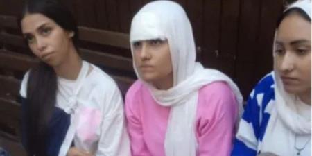 بعد قليل.. استئناف محاكمة المتهمين بمطاردة فتيات طريق الواحات - هرم مصر