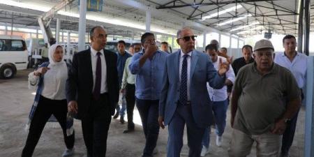 تمهيداً لافتتاحه.. محافظ المنيا يتابع أعمال التشغيل التجريبي لمجمع مواقف طريق مصر–أسوان الزراعي - هرم مصر