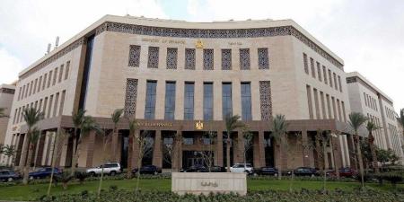 بدء صرف معاشات سبتمبر.. مواعيد مرتبات أكتوبر ونوفمبر وديسمبر 2025 - هرم مصر