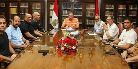 تفاصيل اجتماع الخطيب مع الجهاز الفني بقيادة النحاس - هرم مصر