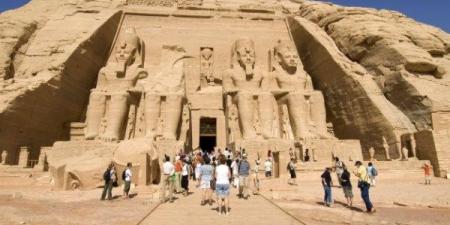 الثانية عربيًا وأفريقيًا.. مصر بين أفضل 25 وجهة سياحية عالمية في 2025 - هرم مصر