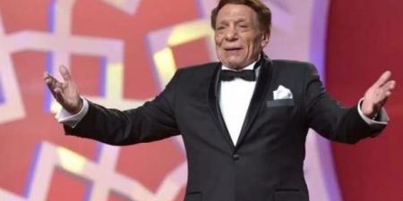 شريف إدريس يكشف حقيقة طرد عادل إمام ممثل من مسرحية "بودي جارد" - هرم مصر