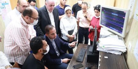 نائب وزير الصحة يتفقد المنشآت الصحية بمركز ملوي بالمنيا لتعزيز جودة الخدمات - هرم مصر