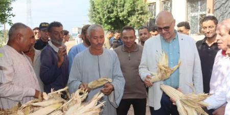 محافظ القليوبيةيتفقد منشآت زراعيةويطلق لقاءً أسبوعياًمع المزارعين - هرم مصر