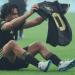 مهاجم المكسيك يكرّم ديوجو جوتا في نهائي الكأس الذهبية فيديو - هرم مصر