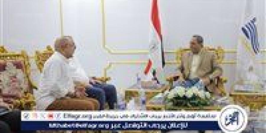 محافظ قنا يستقبل نائب وزير الصحة لبحث تطوير الخدمات الصحية بالمحافظة - هرم مصر