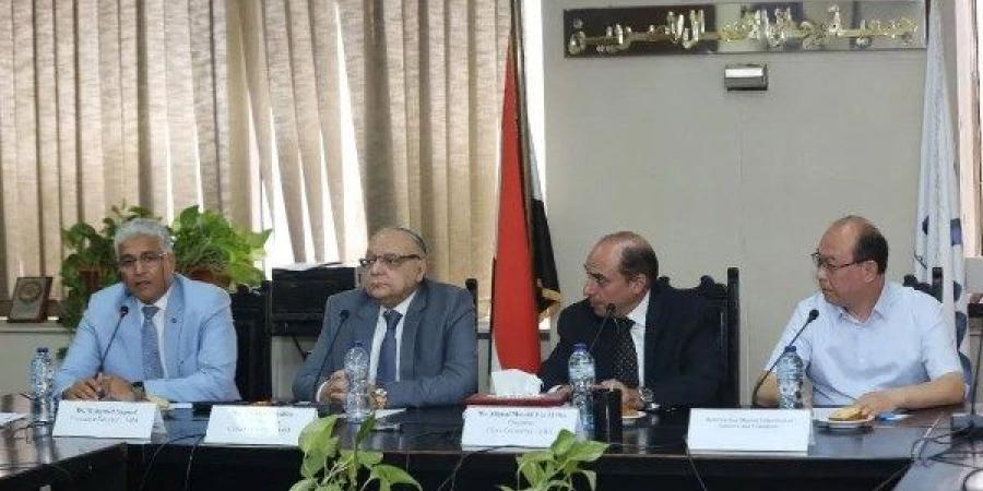 جمعية رجال الأعمال المصريين تبحث مع 13 شركة صينية فرص التعاون في السياحة - هرم مصر