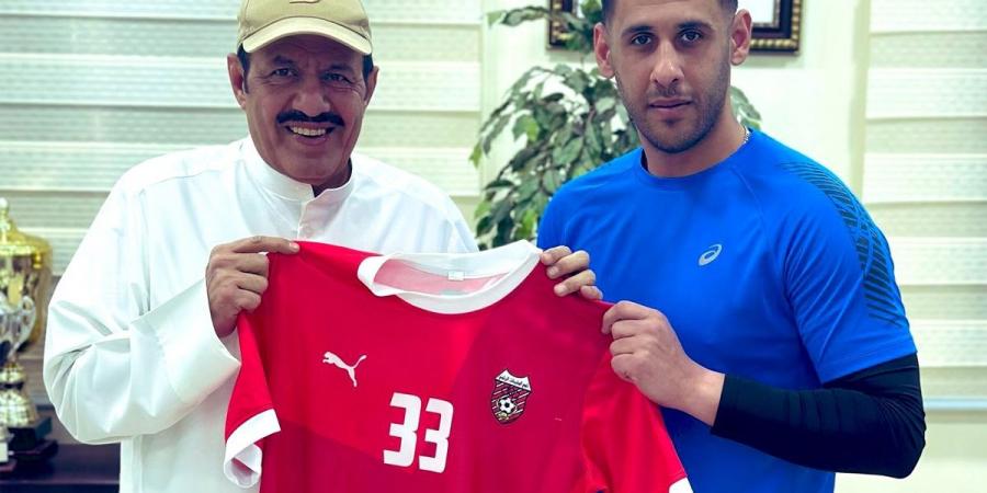 «يد» الصليبيخات يجدد عقد الحارس جرخي - هرم مصر