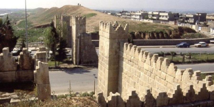 الموصل تطرق أبواب التراث العالمي عبر "بوابة شمس".. والطاقة الشمسية تجتاح العراق - هرم مصر