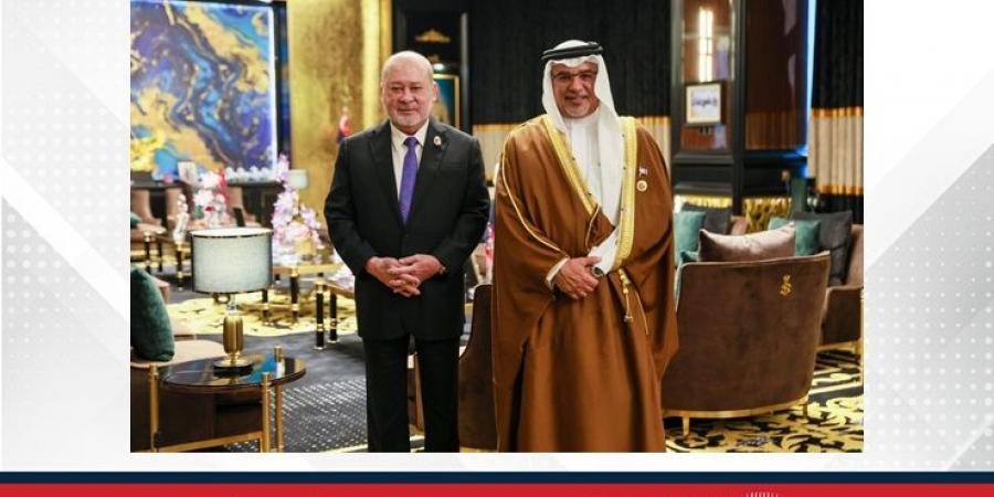 في إطار الزيارة الرسمية التي يقوم بها سموه إلى ماليزيا.. سمو ولي العهد رئيس مجلس الوزراء يلتقي ملك ماليزيا ويؤكد على ما تحظى به العلاقات البحرينية الماليزية من اهتمامٍ مستمر لمواصلة تعزيزها وتطويرها لمستويات أكثر تقدماً في مختلف المجالات - هرم مصر