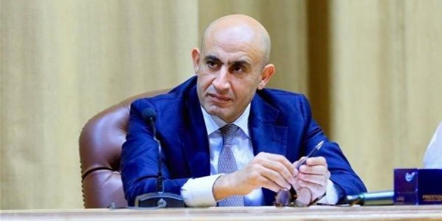 تعديل مناهج اللغة العربية والدراسات والدين والرياضيات من ابتدائي وحتى 2 إعدادي - هرم مصر
