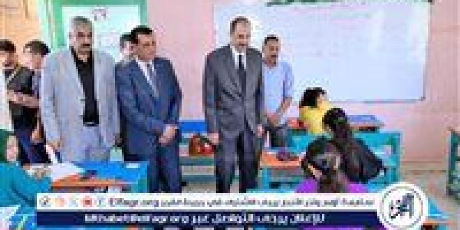 محافظ سوهاج:يتفقد سير امتحانات الدبلومات الفنية والشهادة الإعدادية - هرم مصر