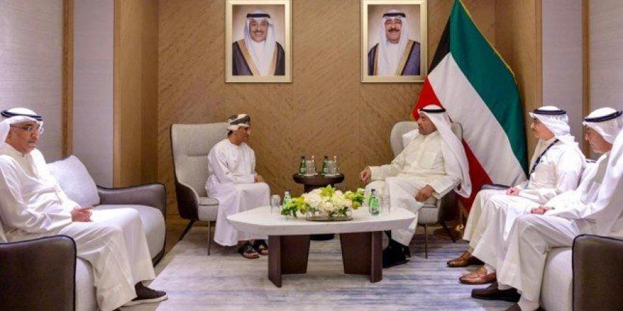 وزير الخارجية الكويتي يستقبل ممثل الأمين العام للأمم المتحدة في العراق - هرم مصر