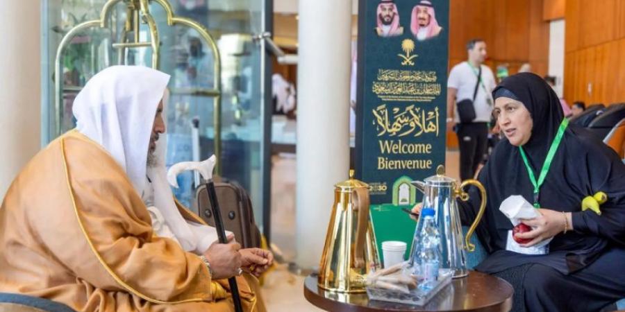 اللجنة الشرعية ببرنامج ضيوف خادم الحرمين الشريفين تُقِّدم خدمات توعوية متكاملة لحجّاج هذا العام - هرم مصر