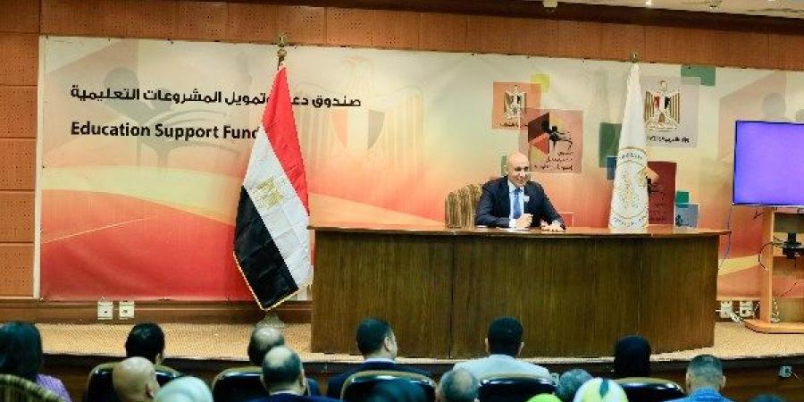 لمحاربة الغش.. منع دخول الموبايل والأجهزة الإلكترونية في لجان امتحانات الثانوية العامة - هرم مصر