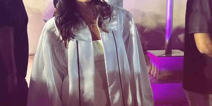 مبروك أختي..ياسين السقا يهنئ شقيقته بمناسبة تخرجها - هرم مصر