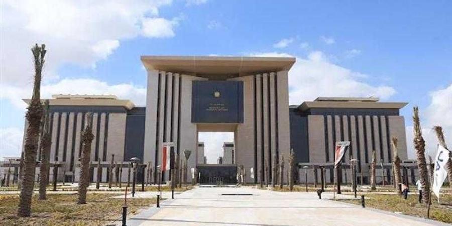 وزارة الخــارجية والهجرة تشدد على أهمية الالتزام بالقوانين المنظمة للسفر والهجرة والإقامة بكافة دول العــالم - هرم مصر