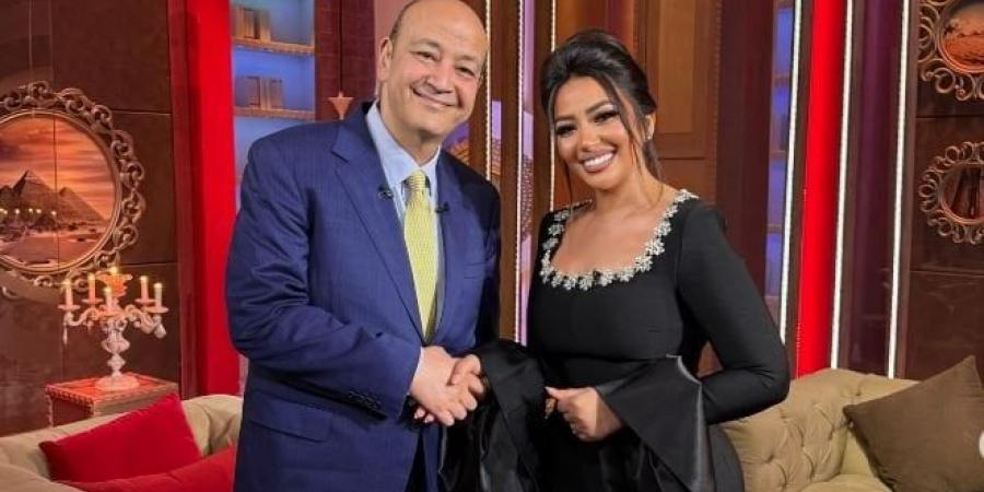 برفقة عمرو أديب.. رحمة محسن تنشر صورتها في برنامج «الحكاية» - هرم مصر