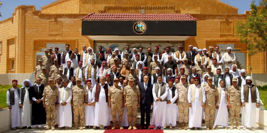 المنطقة الغربية العسكرية تنظم لقاء مع شيوخ وعواقل محافظة مطروح‎ - هرم مصر