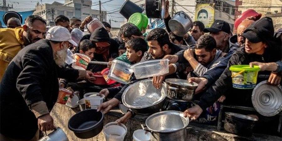 استشهاد عشرات الفلسطينيين إثر استهداف متكرر لمراكز توزيع المساعدات بغزة - هرم مصر