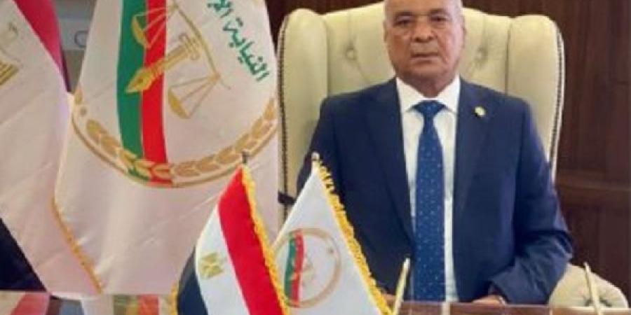 رئيس هيئة النيابة الإدارية يهنئ الرئيس السيسي بحلول عيد الأضحي - هرم مصر