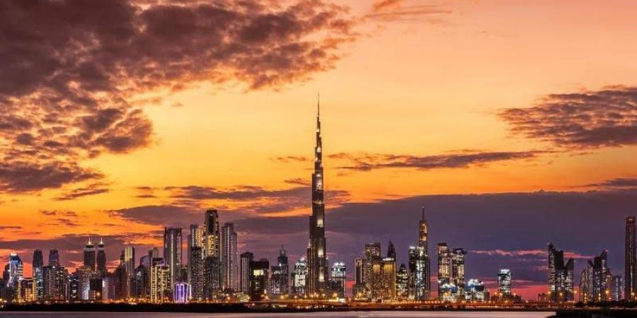 القطاع الخاص في الإمارات يواصل النمو في مايو - هرم مصر