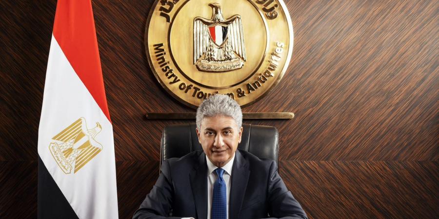 وزير السياحة يوجّه ببذل أقصى الجهود لخدمة الحجاج وضمان تصعيدهم بشكل آمن ومنظم - هرم مصر