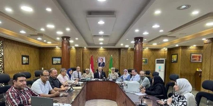 مدير تعليم القليوبية يتابع امتحانات الدبلومات الفنية - هرم مصر