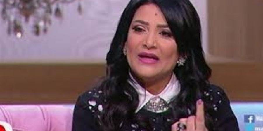 بدرية طلبة تكشف أسرار علاقة قديمة بالفنان أحمد آدم وترد على المشككين - هرم مصر