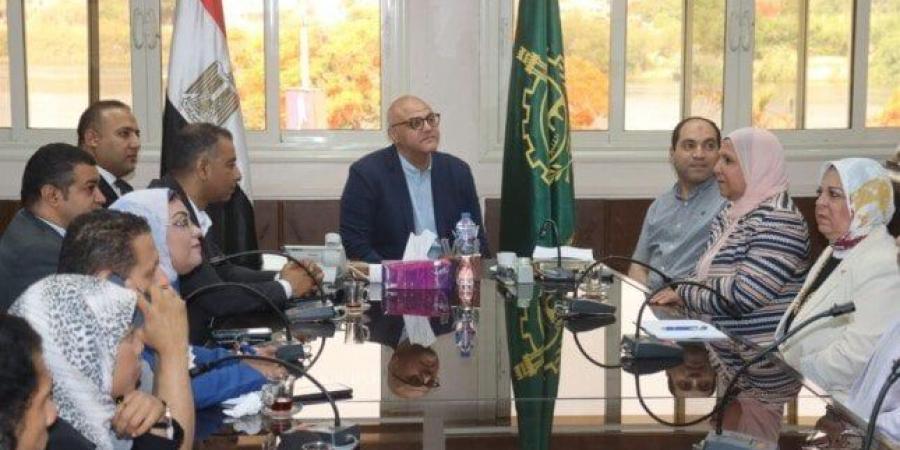 محافظ القليوبية يُشيد بجهود اتحاد «بشبابها» في تمكين الشباب وتعزيز العمل المجتمعي - هرم مصر