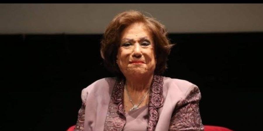 عزة لبيب توجه رسالة مؤثرة للراحلة سميحة أيوب - هرم مصر