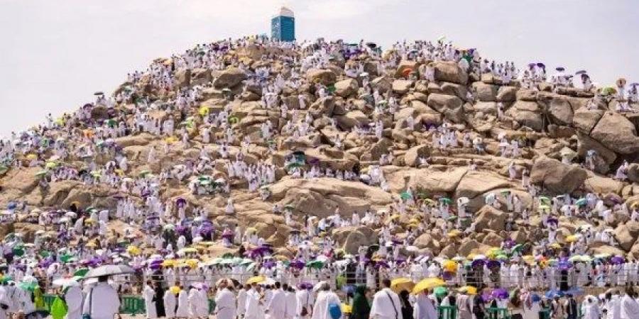 من مسجد نمرة إلى جبل الرحمة.. أكثر من 2 مليون حاج يؤدون المناسك - هرم مصر