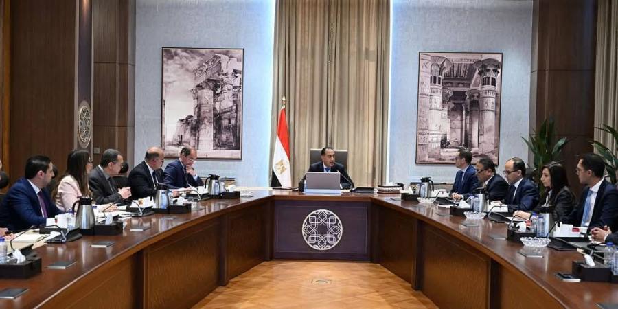 مصر تستبدل ضريبة الأرباح الرأسمالية بـ«الدمغة» على التعاملات بالبورصة - هرم مصر
