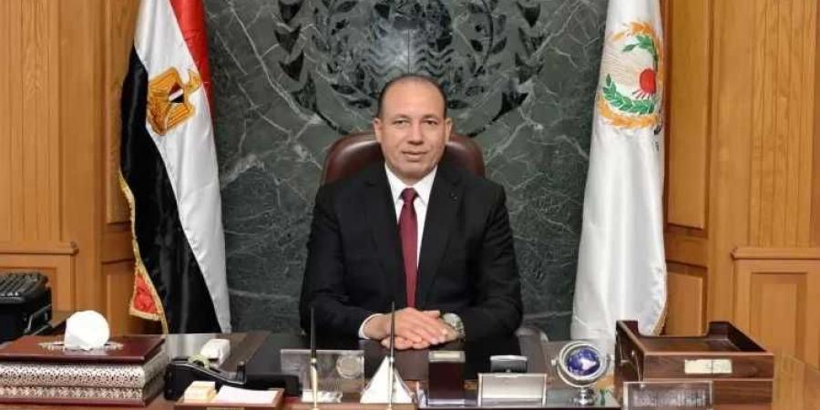 رئيس جامعة المنصورة يهنئ منتسبي الجامعة بعيد الأضحى المبارك - هرم مصر