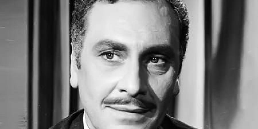 ذكرى ميلاد "راهب الفن"..محمود مرسى..نشأ فى بيئة ثقافية ووالده نقيب المحامين بالإسكندرية - هرم مصر