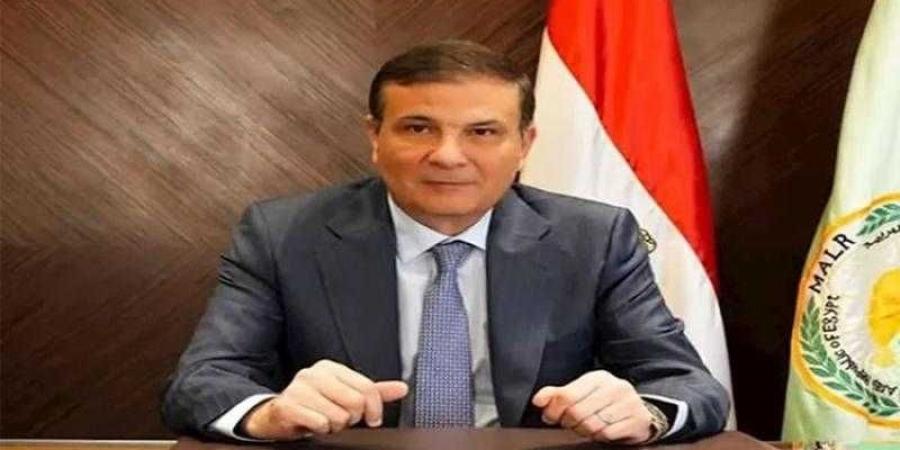 وزير الزراعة يتابع أعمال لجان المرور على شوادر وأماكن بيع الأضاحي - هرم مصر