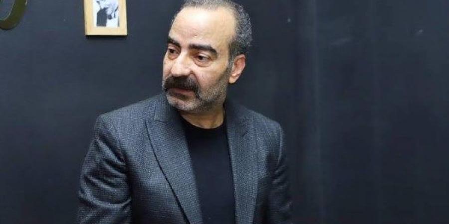 «المشرحة ناقصة قتلى».. ياسر عزت يروي موقفًا قاسيًا مع فنان كبير - هرم مصر