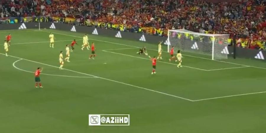شاهد مينديز يدرك التعادل لـ لبرتغال فى شباك إسبانيا - هرم مصر