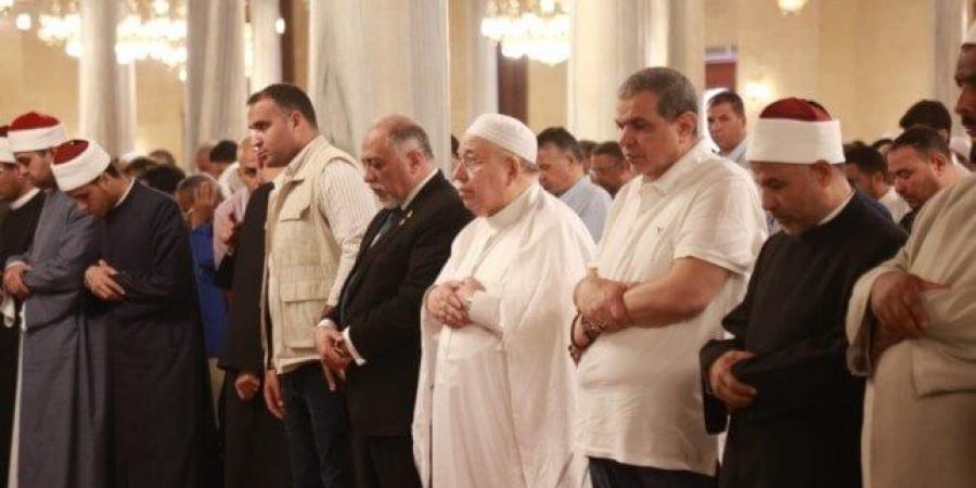 موعد أذان الظهر.. مواقيت الصلاة اليوم الأحد 8 يونيو 2025 - هرم مصر
