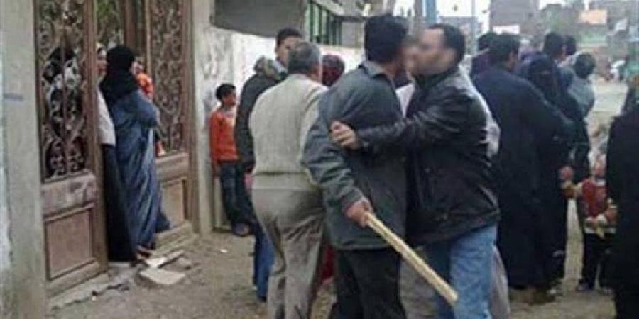 إصابة 3 أشخاص في مشاجرة دامية بين عائلتين بقرية الغرق في الفيوم - هرم مصر