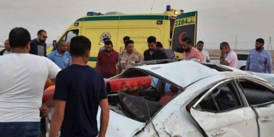 إصابة 6 أشخاص في حادث انقلاب سيارة بـ صحراوي أسوان ـ القاهرة - هرم مصر