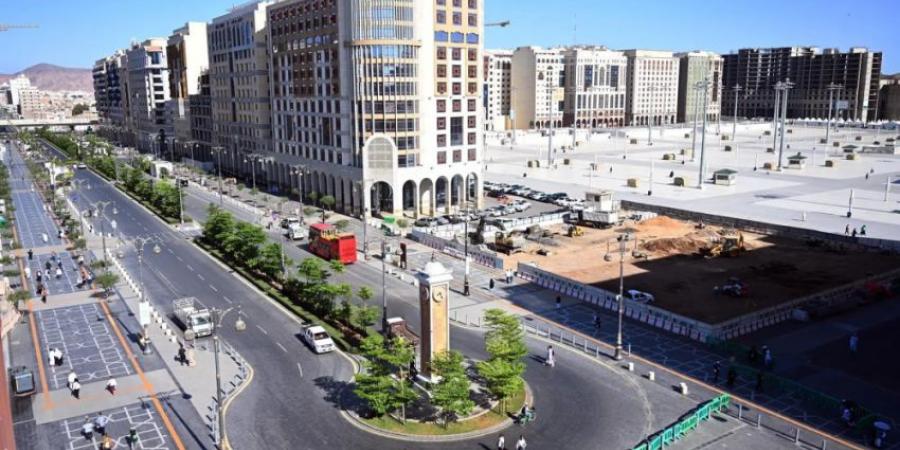 استكمال تهيئة خمسة طرق محورية ومسارات آمنة لتعزيز الهوية البصرية في محيط المسجد النبوي - هرم مصر