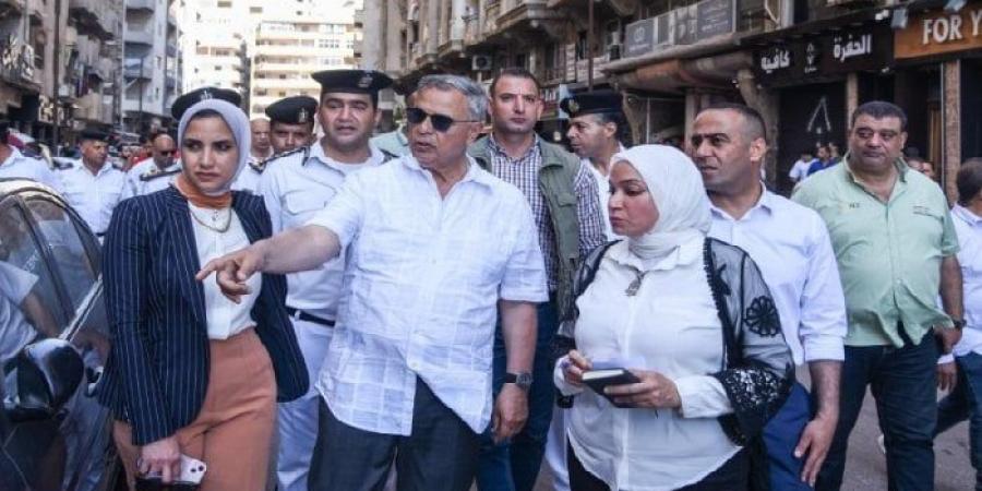 حملة مكبرة بالإسكندرية: المحافظ يغلق منشآت غير مرخصة ويشدد على الانضباط بشارع أطلس - هرم مصر