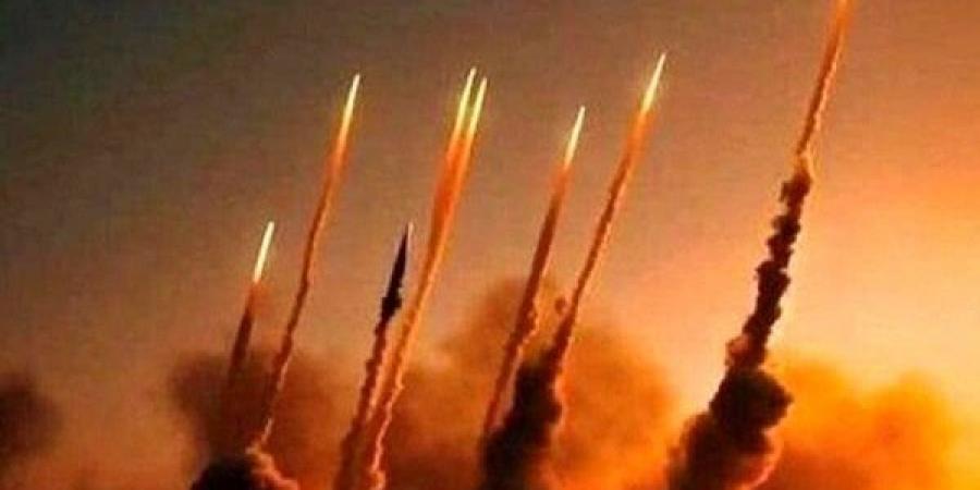 عاجل| «الوعد الصادق 2».. ردٌّ إيراني ساحق في عمق إسرائيل بإطلاق مئات الصواريخ الباليستية - هرم مصر